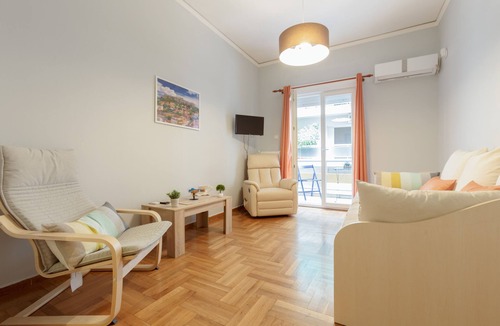 Filopappou House | Cozy Flat in hip Koukaki, just off Filopappou Hill