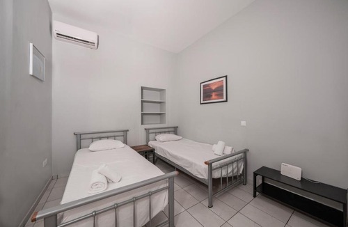 Kallithea Apartment | Cozy House For 4 Ppl 1Β