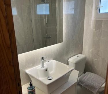 Petaloudes Apartment | Cozy Kolonaki Retreat