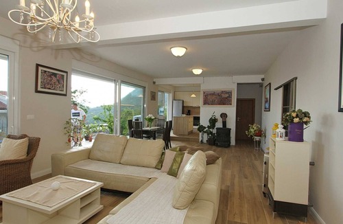 Lapcici Villa | Cozy Moonstruck Villa