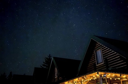 Zabljak Ski Chalet | Cozy Mountain Chalet with Durmitor View 2