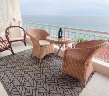 Siviri Apartment | Cozy Seaview Apartment