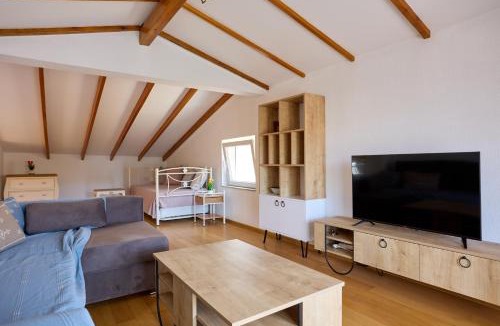 Chios Town Apartment | Cozy Sofita In Chios Island