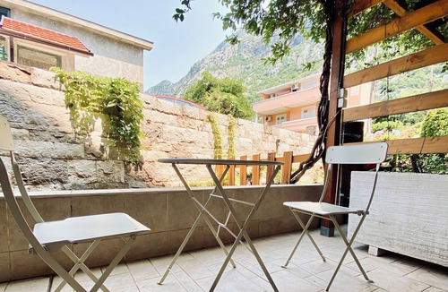 Dobrota Apartment | Cozy studio in charming Dobrota