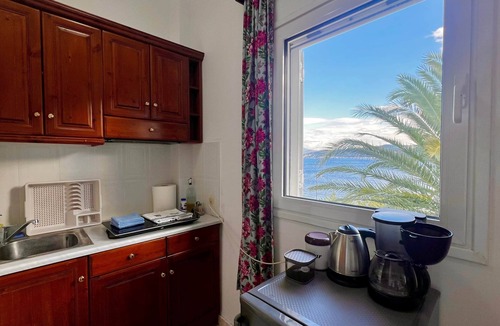 Avlakia Apartment | Cozy studio near the beach