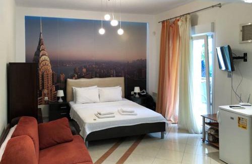 Nea Iraklitsa Apartment | Cozy Studio Near the Beach