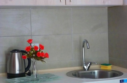 Ulcinj Apartment | Cozy Studio with Terrace- Street view