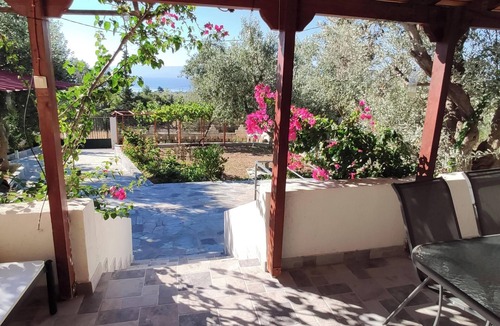 Eretria Cottage | Cozy vacation apartment Panorama1