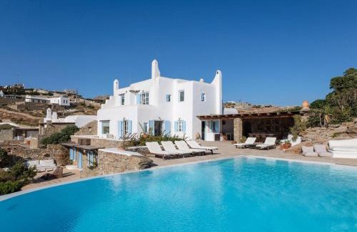 Ano Mera House | Cozy Villa
