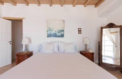 Ano Mera House | Cozy Villa
