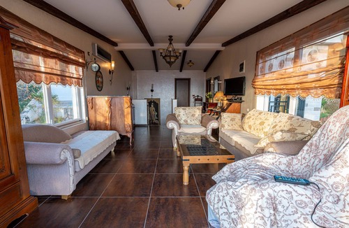 Becici Villa | Cozy villa with a pool and sea views, 5 minutes from the beach