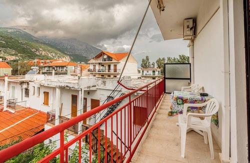 Poros Apartment | CozyCity2-Bedroom Apartment