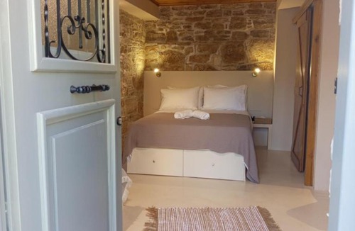 Katarraktis Apartment | cozystudio Chezmoi