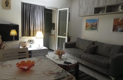 Tirana Apartment | Cozzy Cottage