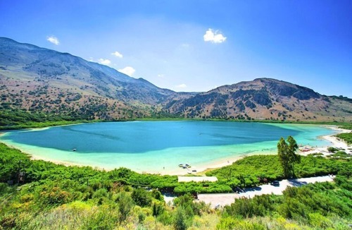 Kournas House | Cretan Sunny Villa Heated Pool