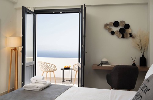 Fira Hotel | CUORE SANTO SUITES