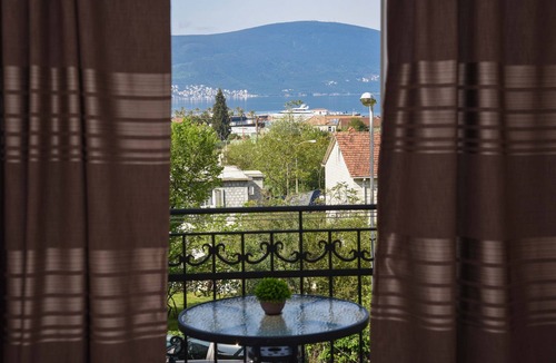Tomicici Apartment | D&D Apartments Tivat - Apartment with 2 beds - No.3