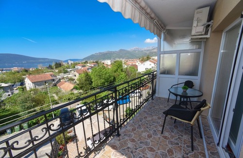 Tomicici Apartment | D&D Apartments Tivat - Apartment with 2 beds - No.7