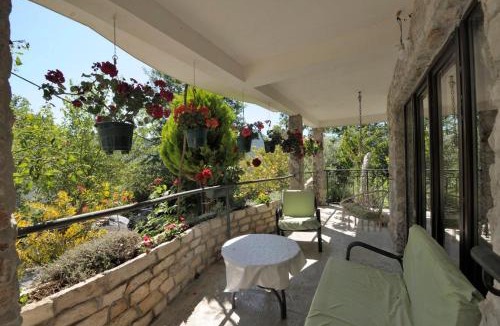 Virpazar Apartment | Dado