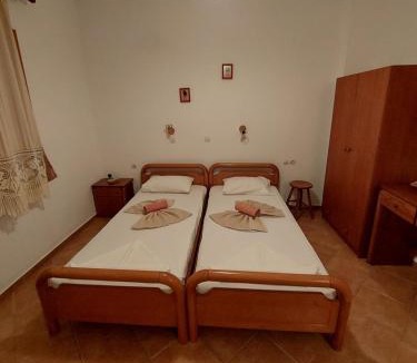 Marathokampos Apartment | Daphne Studios