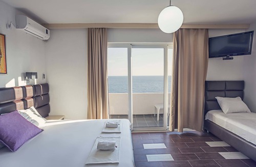 Dobra Voda Hotel | David Dobre Vode