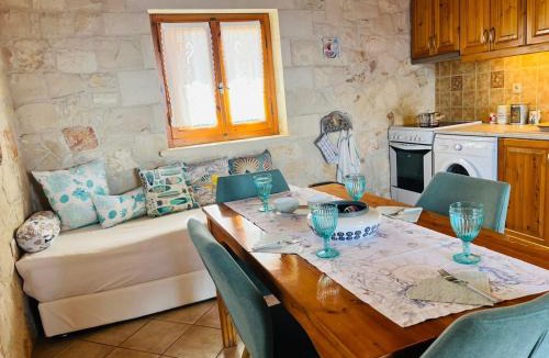 Vasilikos Hotel | Deep Blue Villas