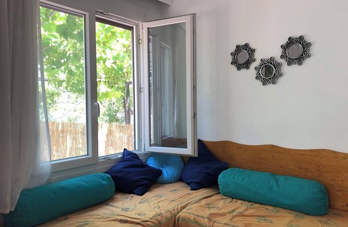 Skopelos Town Cottage | Del & Sol 2 seaside semi detached cottage.