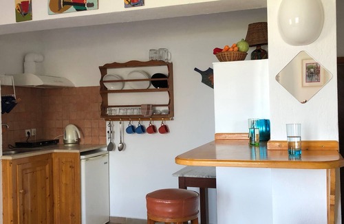 Skopelos Town Apartment | Del Sol sea side studio 12