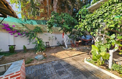 Tirana House | Delightful 4-bedroom house with AC in vibrant Tiranë