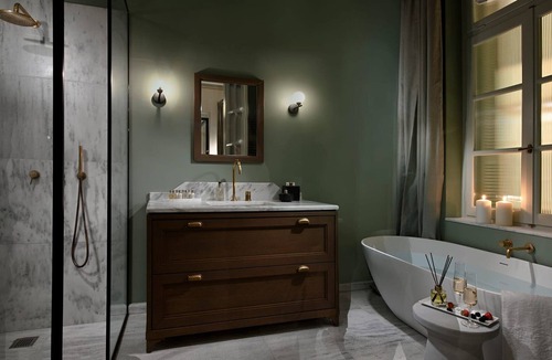Monastiraki Villa | Delightful Athens Apartment | 1 Bedroom Suite | Apartment Elexsion | Furnished