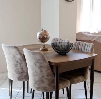 Glyfada Apartment | deloshome