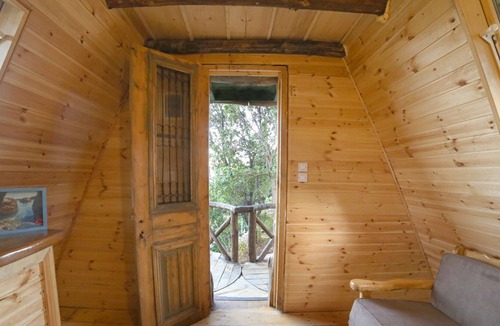 Agios Kirykos House | Deluxe Bungalow with Sew View Tree House by Captain Ikaros