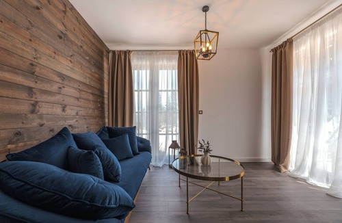 Zabljak Ski Chalet | Deluxe One-Bedroom Chalet in lovely Žabljak for a cozy stay