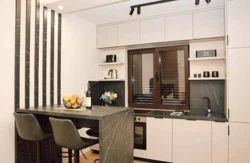 Bijela Apartment | Deluxe One Bedroom Apartment with Balcony