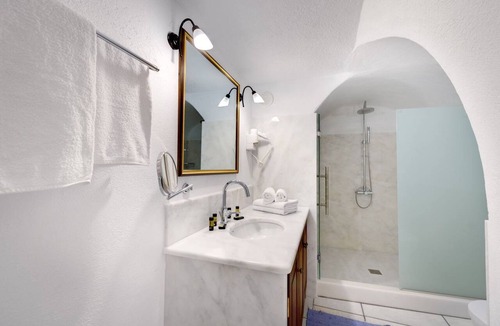 Oia Villa | Deluxe Santorini Villa | Villa Family | 2 Bedroom | Wonderful Sea Views