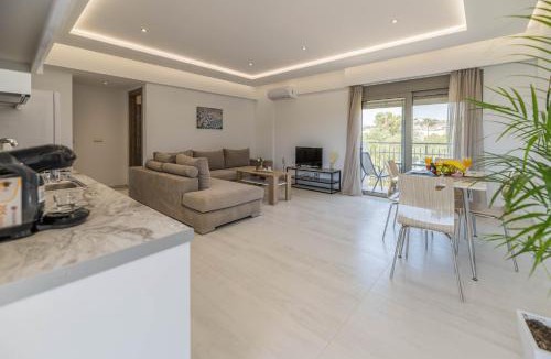 Lardos Apartment | Demiani House