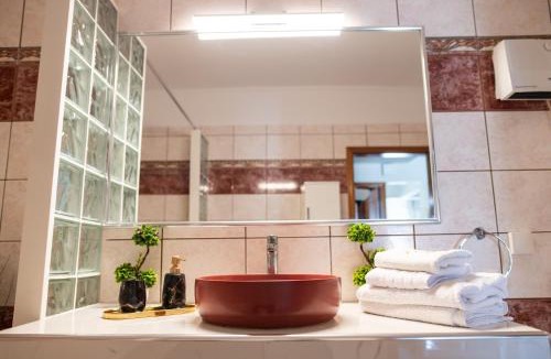 Lambi House | Depy's 2bd House
