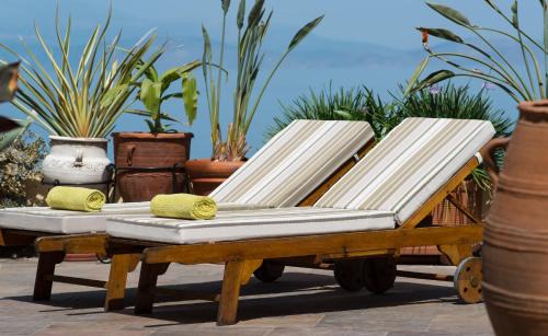 Kato Diminio Apartment | Diamante Beachfront Suites