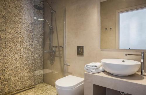 Leivathos Apartment | Diana Suites