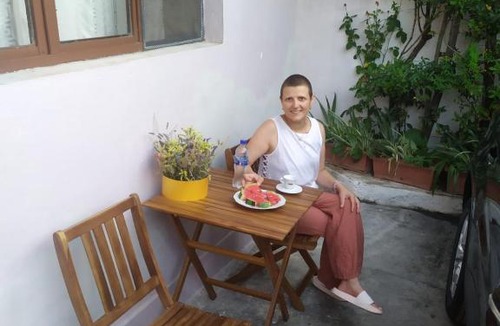 Tirana House | Dili Guest Room