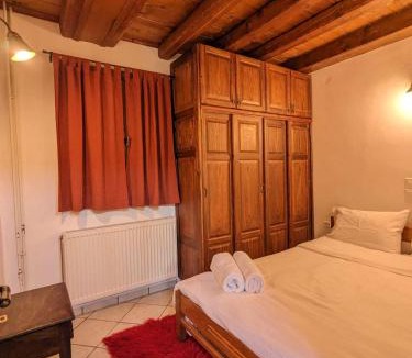 Distomo-Arachova-Antikyra Ski Chalet | Diminio 4 Whole House - Chalet