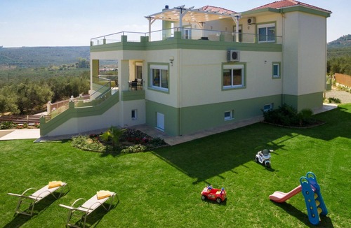 Minothiana Villa | Dimokratia Luxury Villa - Private Pool, Sea View, Next to the beach