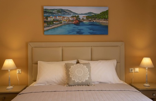 Argostoli Town Condo | Dina Apartment Argostoli