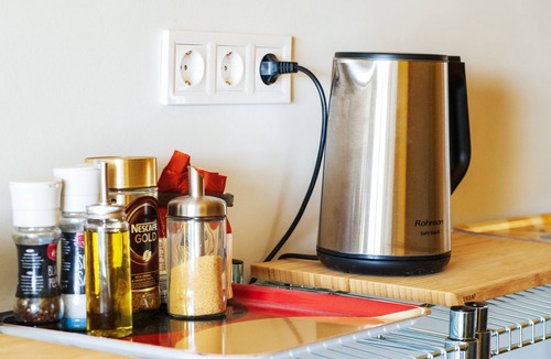 Athens Apartment | Dinoulas Penthouse: Renovated Apt in the City Center