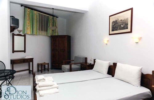 Loutraki Apartment | Dion Studios 3