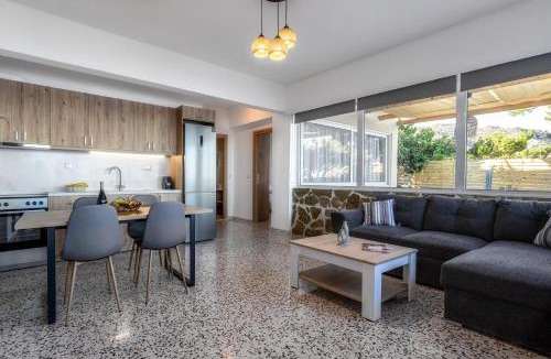 Achlia House | Dioni's house