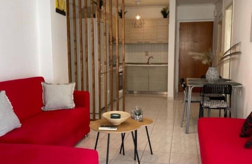 Lefkandi Apartment | DM home (sea view apartment)