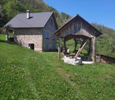 Montenegro Villa | Do Vuceljica