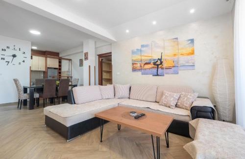 Velji Vinogradi Apartment | Dobrljanin LUX apartment