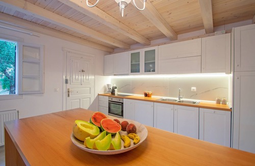 Agrilia Villa | Doliva Estate
